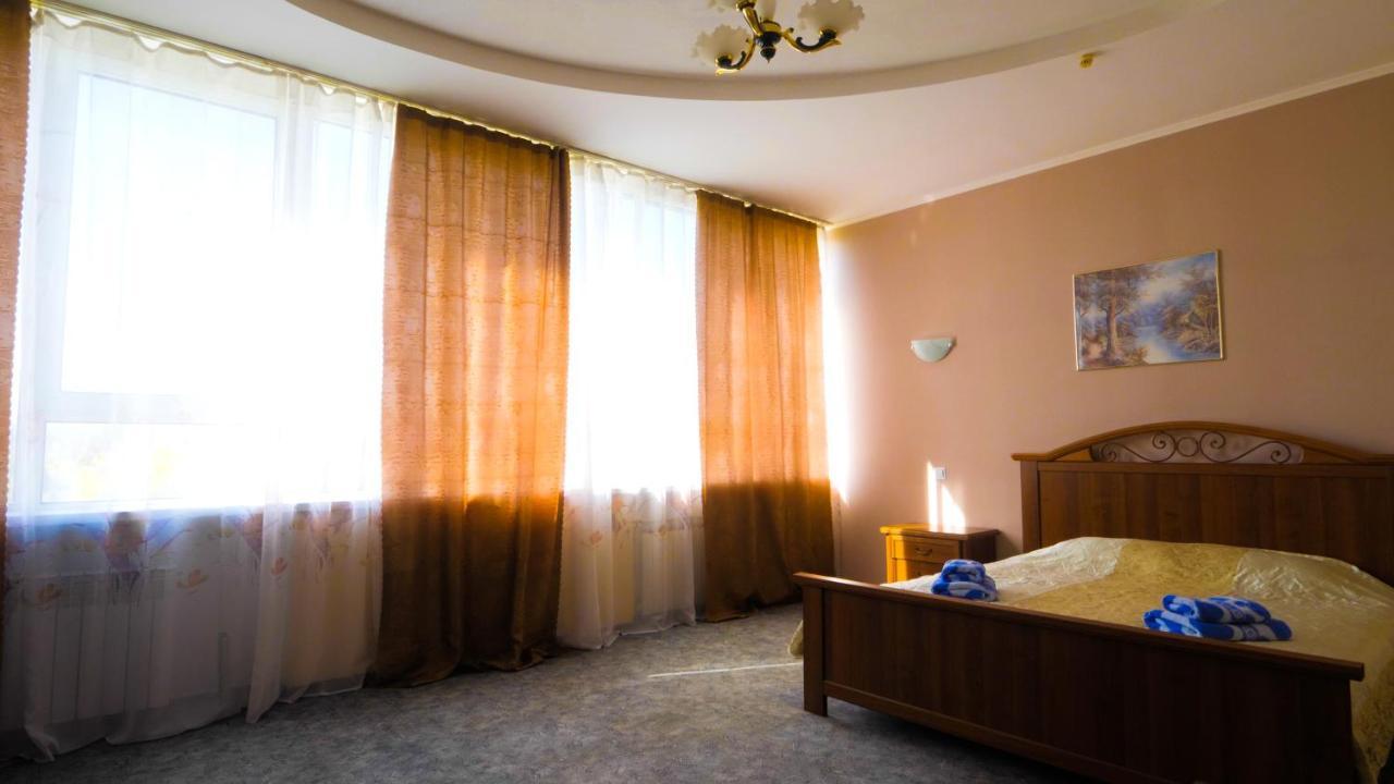 Pectoral On Khortytsia Hotell Zaporizhia Eksteriør bilde