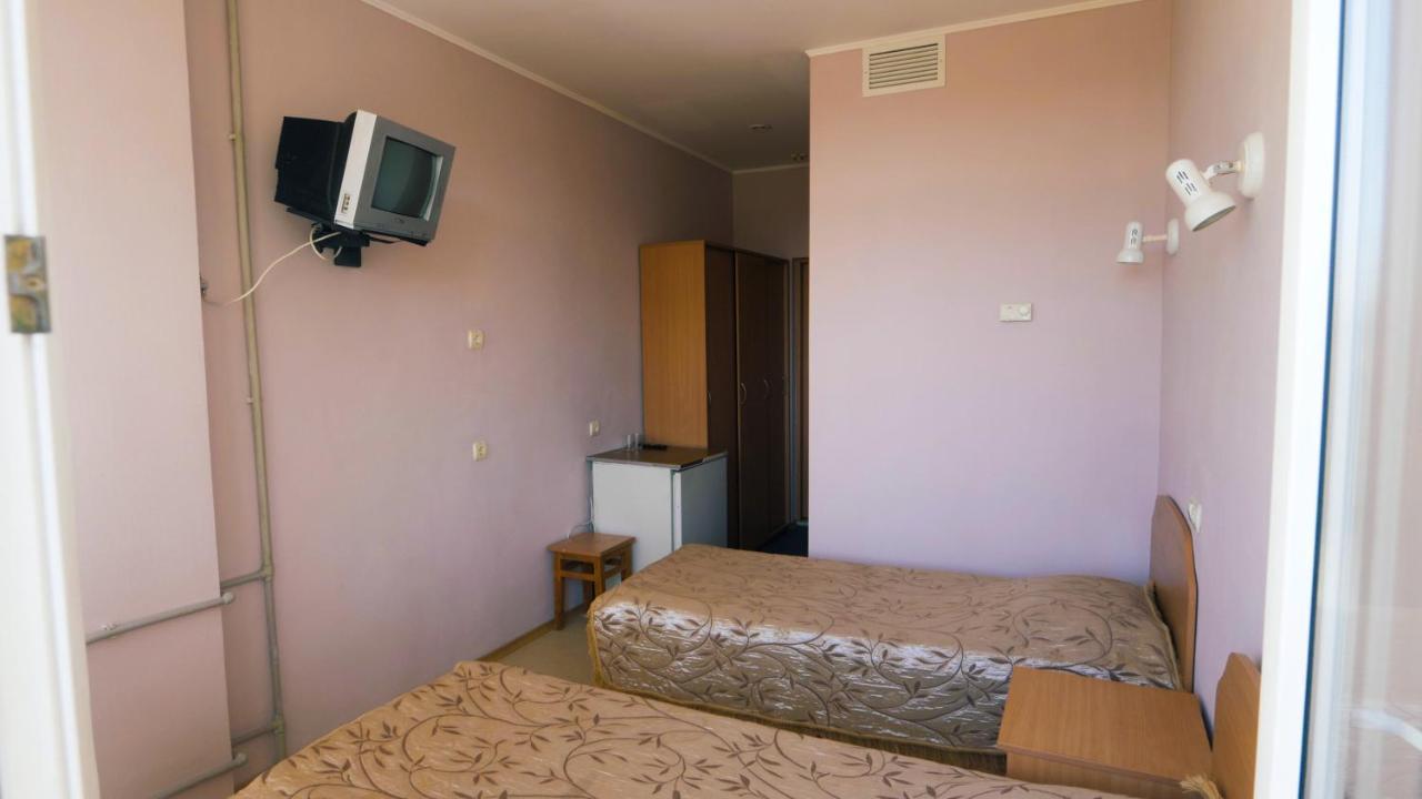 Pectoral On Khortytsia Hotell Zaporizhia Eksteriør bilde